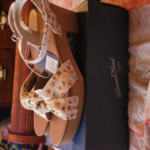 Women's universal thread heeled sandals, size 12, NWT